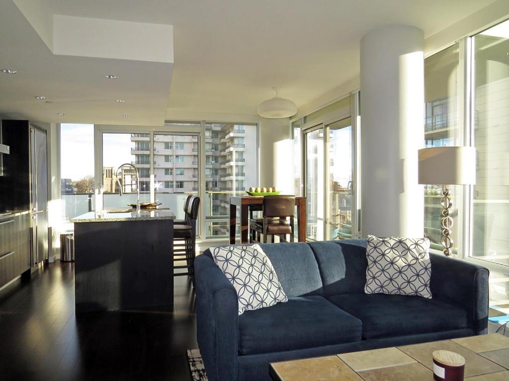 11Th Heaven Apartment Victoria Luaran gambar
